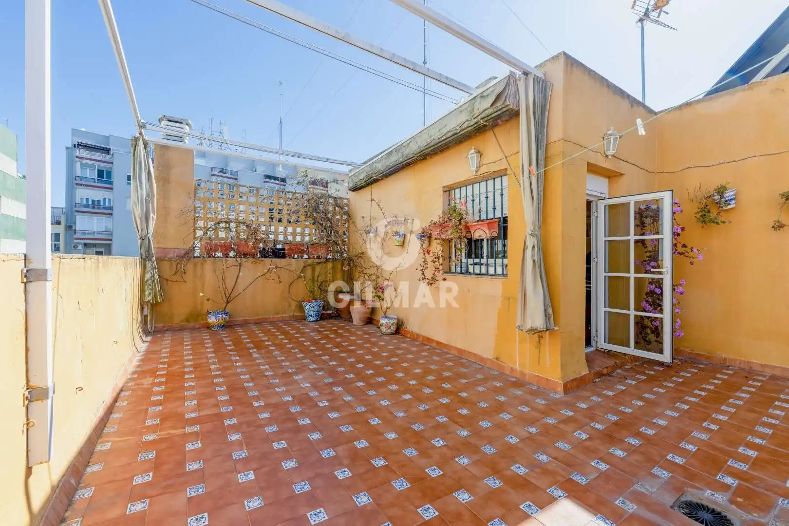 Terrasse von Einfamilien-Reihenhaus zum Verkauf in Cádiz