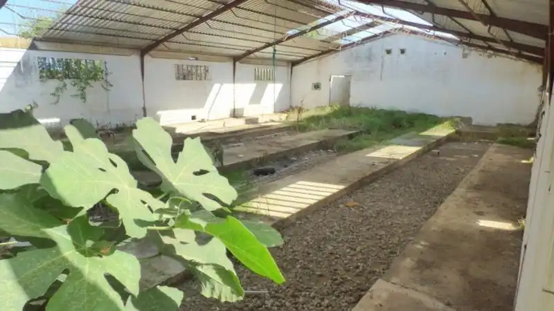Nave industrial en venta en Puebla de la Calzada