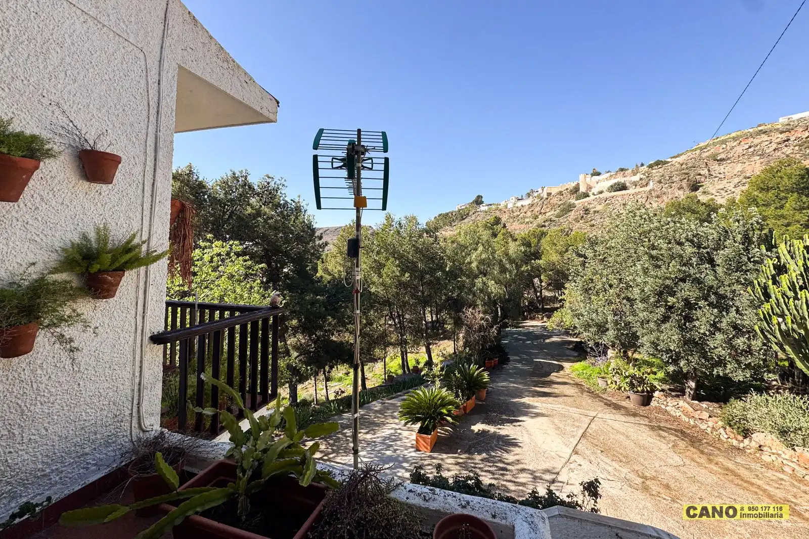 Vista exterior de Casa o xalet en venda en Felix amb Aire condicionat, Calefacció i Terrassa