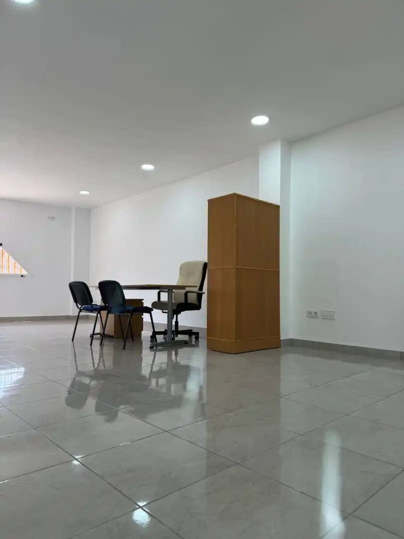Gewerbefläche zum Verkauf in Calle Estanque de la Cruz 65, imagen 9