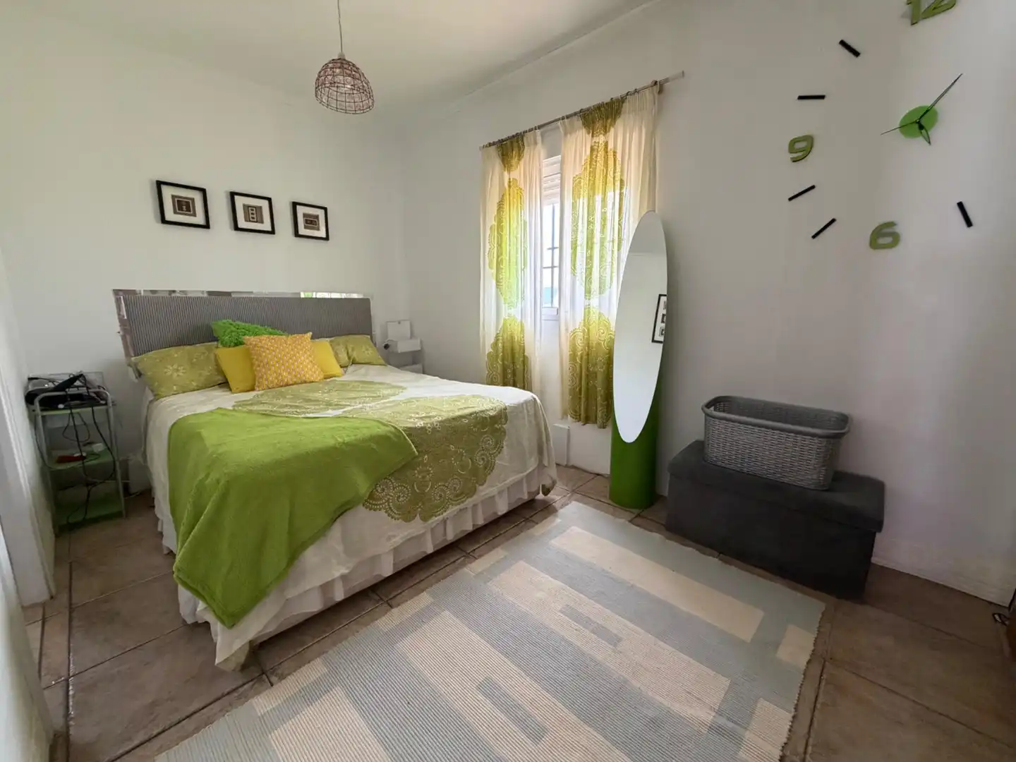 Habitación de Casa o chalet en venta en Casinos con Terraza, Trastero y Piscina