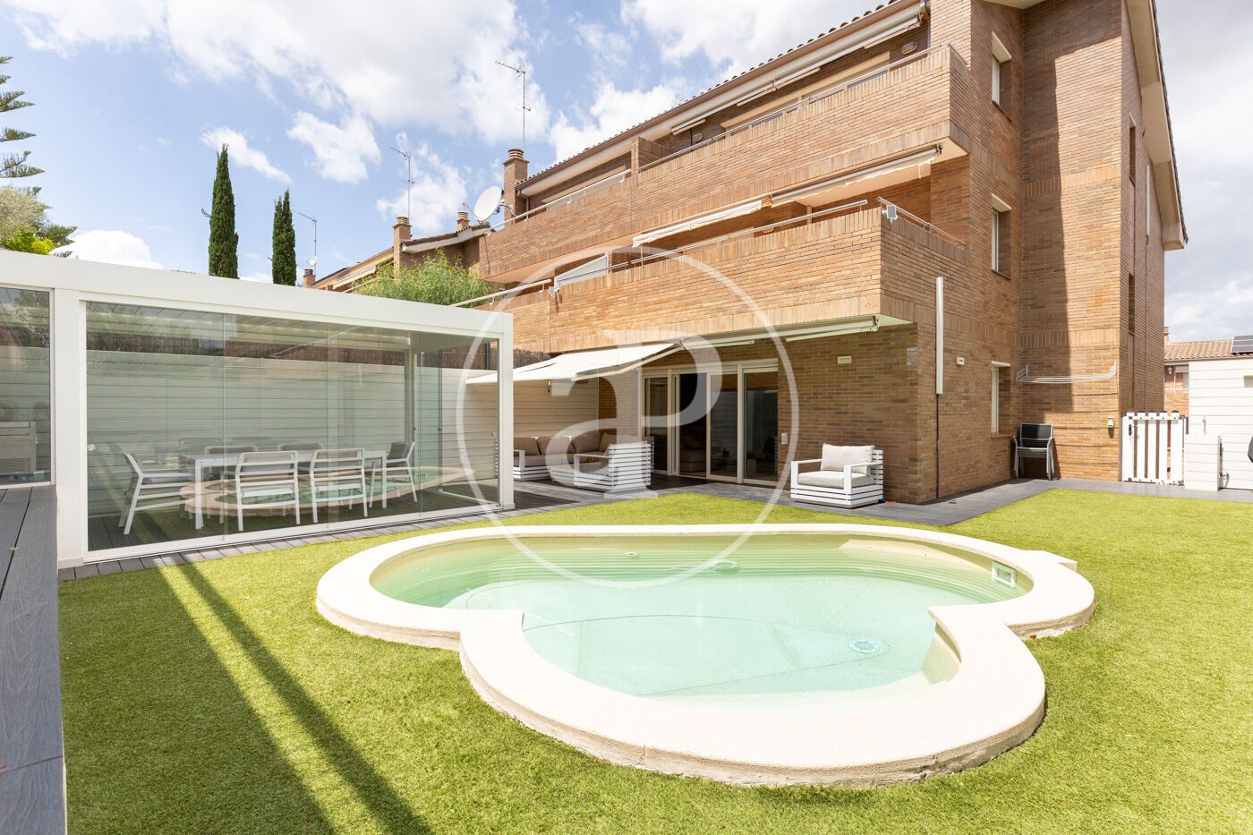 Garden of Single-family semi-detached for sale in Sant Cugat del Vallès  with Air Conditioner, Heating and Private garden