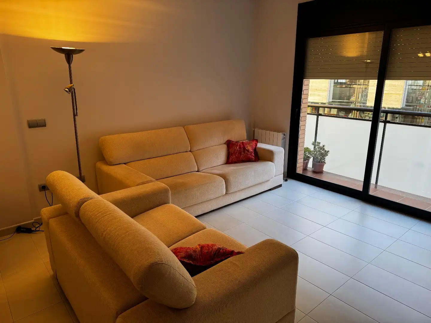 Piso con ascensor en venta en Passatge Rector Felip i Gibert 4, imagen 2