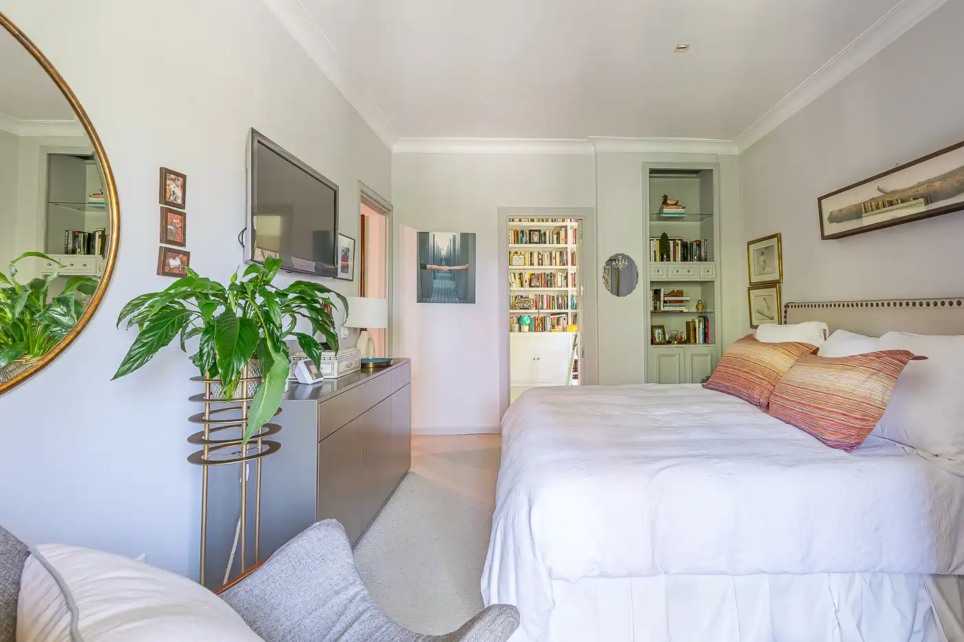 Bedroom of Flat for sale in Madrid  with Air Conditioner, Heating and Terrace