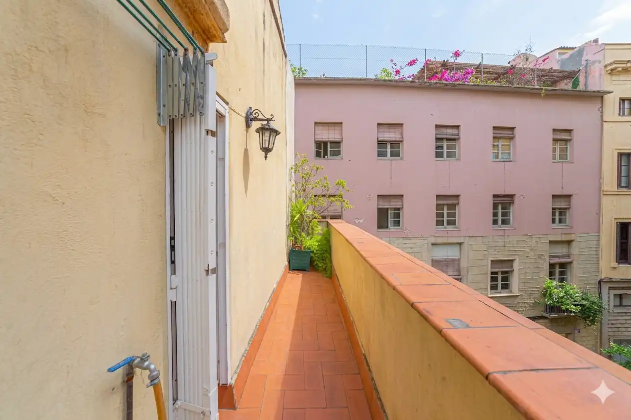 Piso con terraza en venta en Ciutat Vella, imagen 9