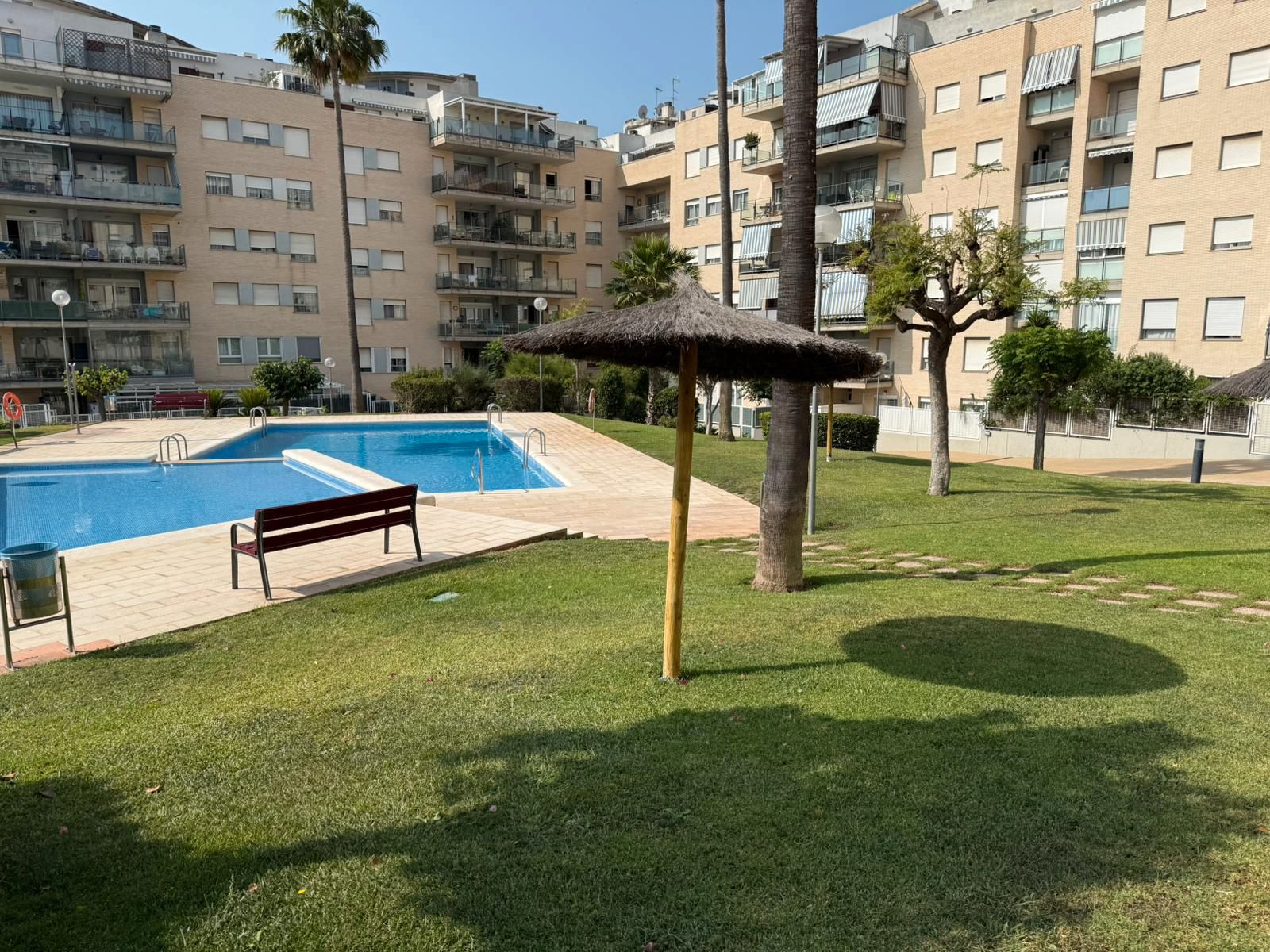 Piscina de Pis en venda en Paterna amb Aire condicionat, Traster i Forn