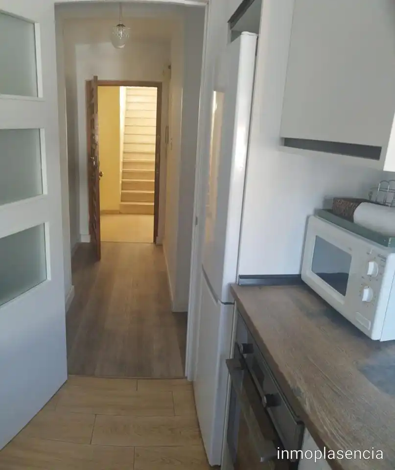 Flat for rent in maria la brava, Miralvalle - Av. Virgen del Puerto - La Data