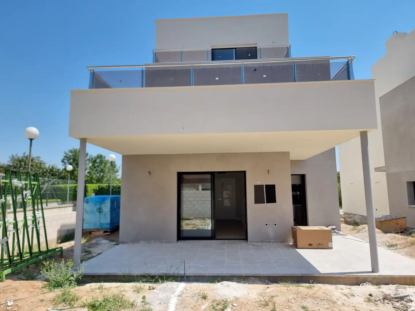 Außenansicht von Haus oder Chalet zum Verkauf in Cambrils mit Klimaanlage, Heizung und Privatgarten