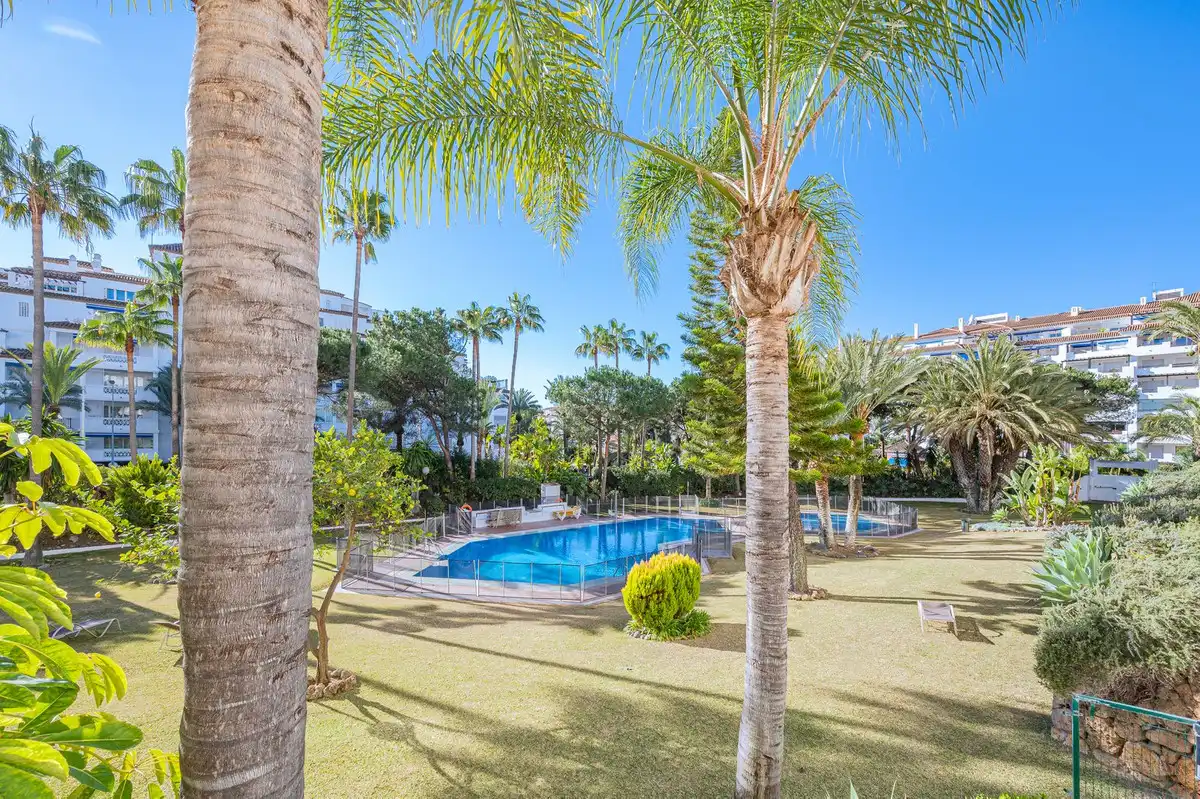 Ático con piscina en venta en Nueva Andalucía, imagen 7