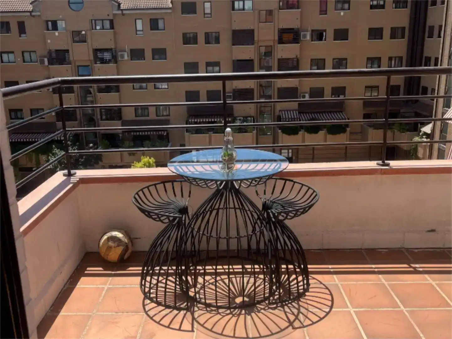 Terrassa de Pis en venda en  Madrid Capital amb Piscina