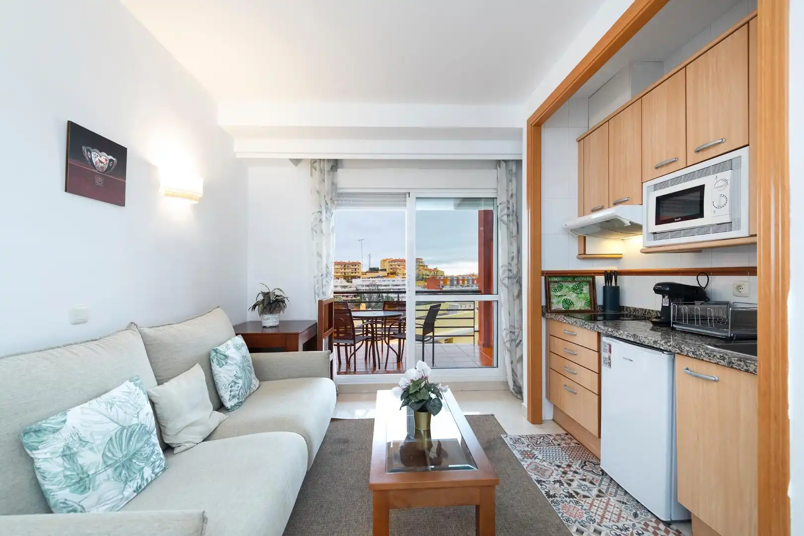 Living room of Study for sale in Rincón de la Victoria  with Air Conditioner, Terrace and Furnished