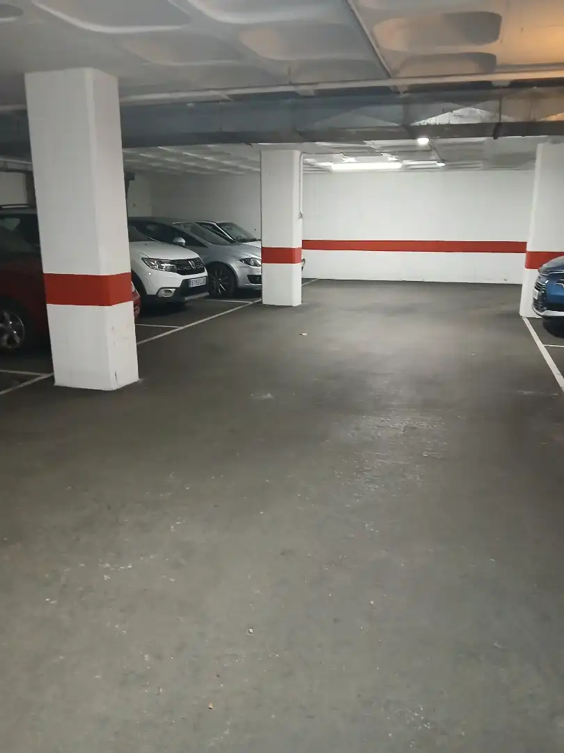 Parking de Garaje de alquiler en Zaragoza