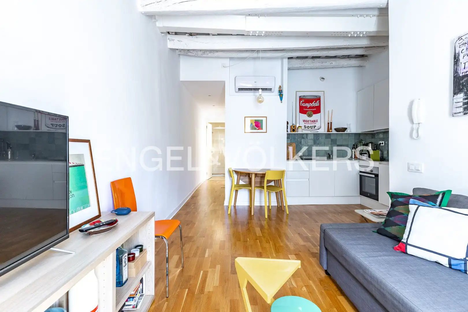 Sala de estar de Ático en venta en Barcelona con Aire acondicionado, Calefacción y Parquet