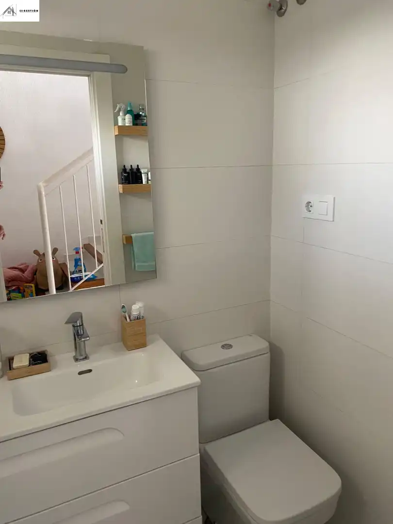Badezimmer von Maisonette zum Verkauf in Mijas mit Klimaanlage, Heizung und Terrasse