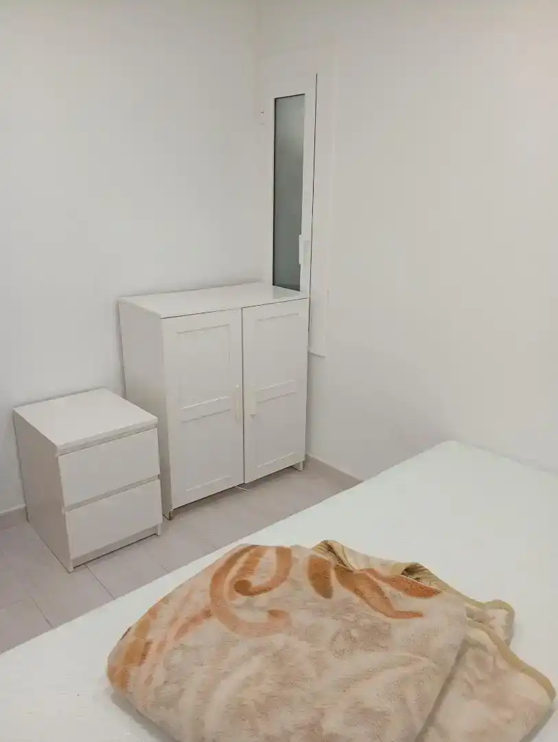 Bedroom of Flat for share in Ripollet  with Furnished