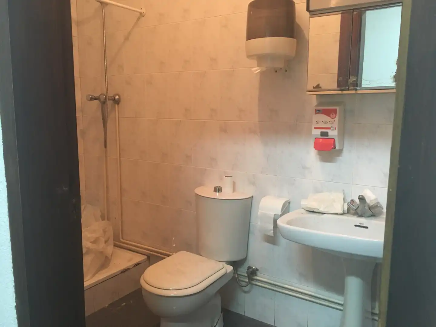 Baño de Nave industrial en venta en Castellón de la Plana / Castelló de la Plana