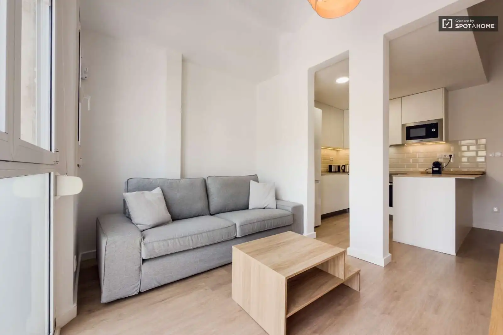 Sala d'estar de Apartament per a compartir en Barcelona amb Aire condicionat, Calefacció i Terrassa