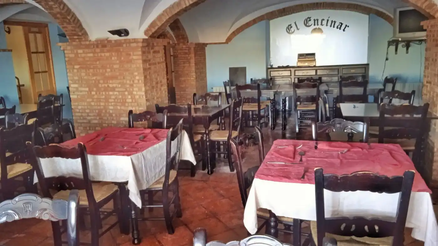 Geschaftsraum zur Miete in Torre de Santa María