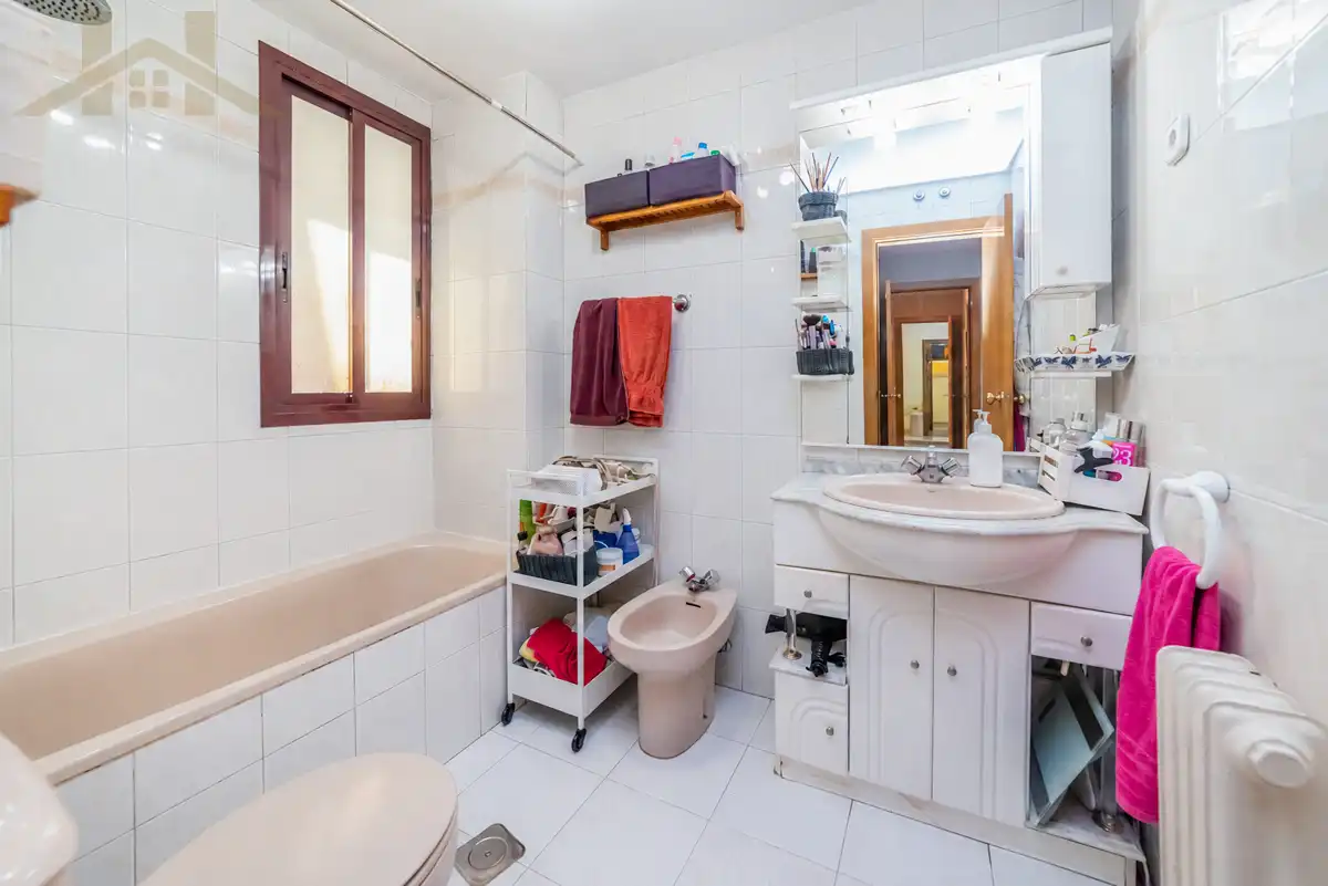 Baño de Piso en venta en Torrejón de Ardoz con Calefacción y Piscina comunitaria