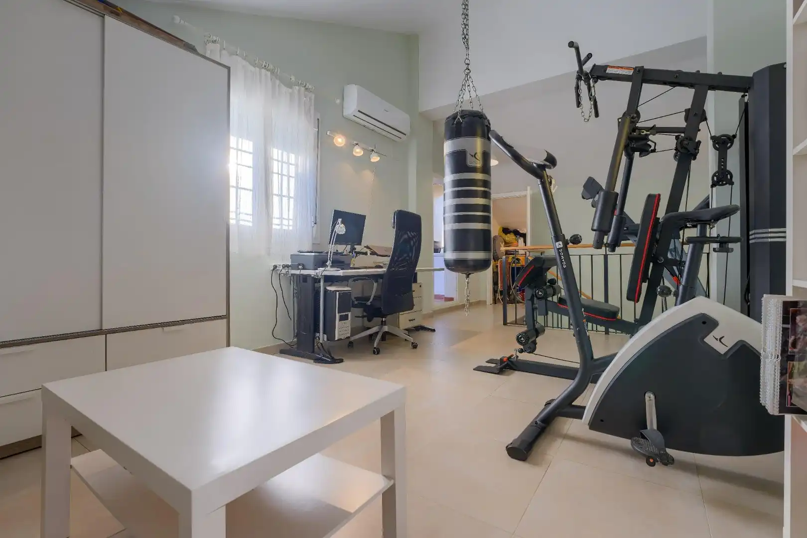Casa adosada en venta en Bormujos con Aire acondicionado, Jardín privado y Terraza