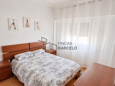 Piso con ascensor en venta en calle la paz, 28