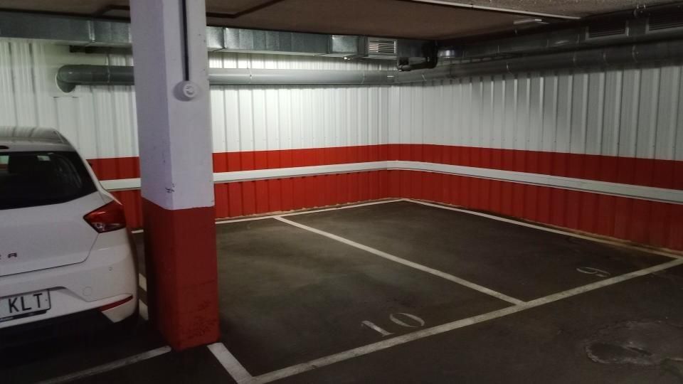 Parkplatz von Garage zur Miete in  Madrid Capital