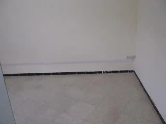 Oficina en venta en Elda