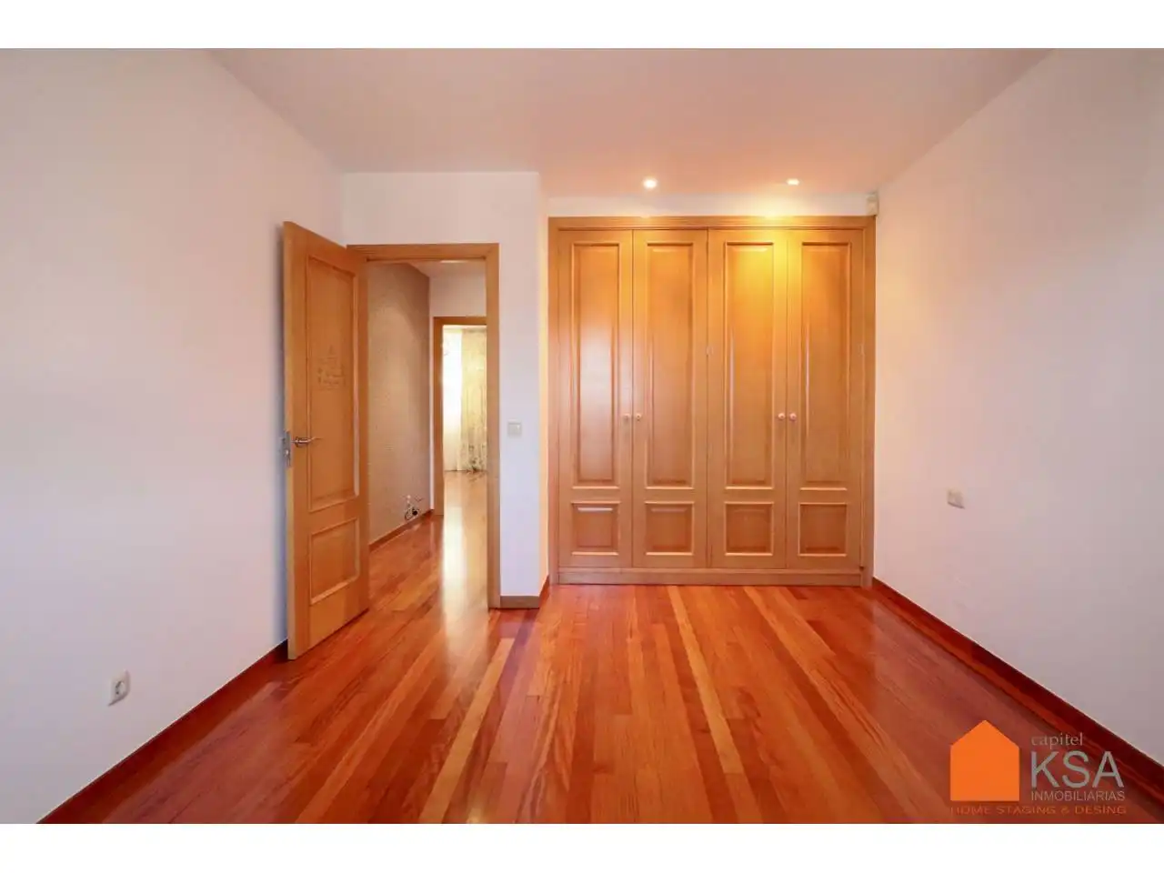 Houses for sale in Calle Piñeiro de Villestro, Parroquias de Santiago