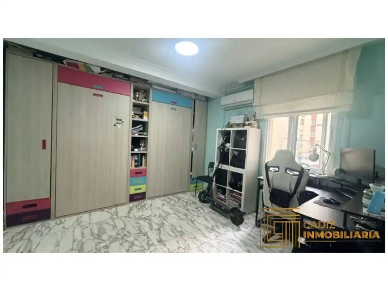 Habitación de Piso en venta en Cádiz con Aire acondicionado