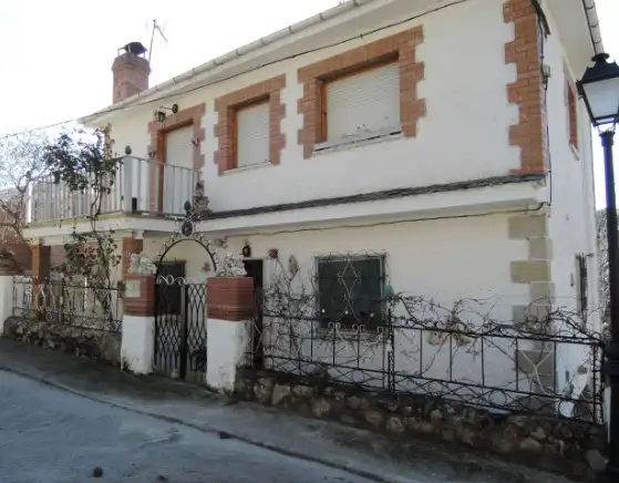 Maison avec jardin à vendre à El Hoyo de Pinares