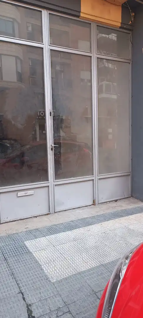 Local comercial de lloguer a Santo Domingo y San Martín, imagen 4