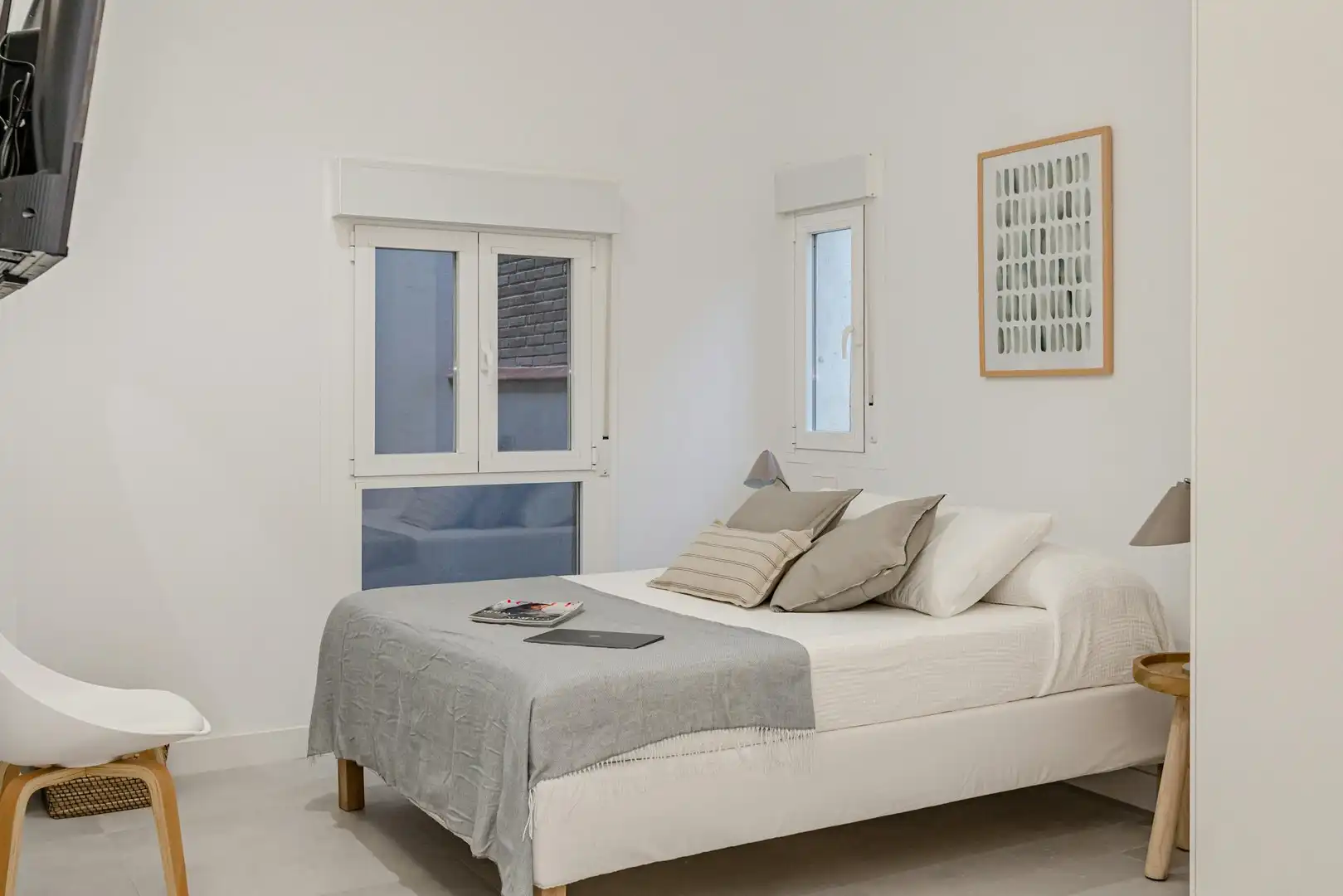Bedroom of Flat for rent in Madrid  with Air Conditioner, Heating and Furnished