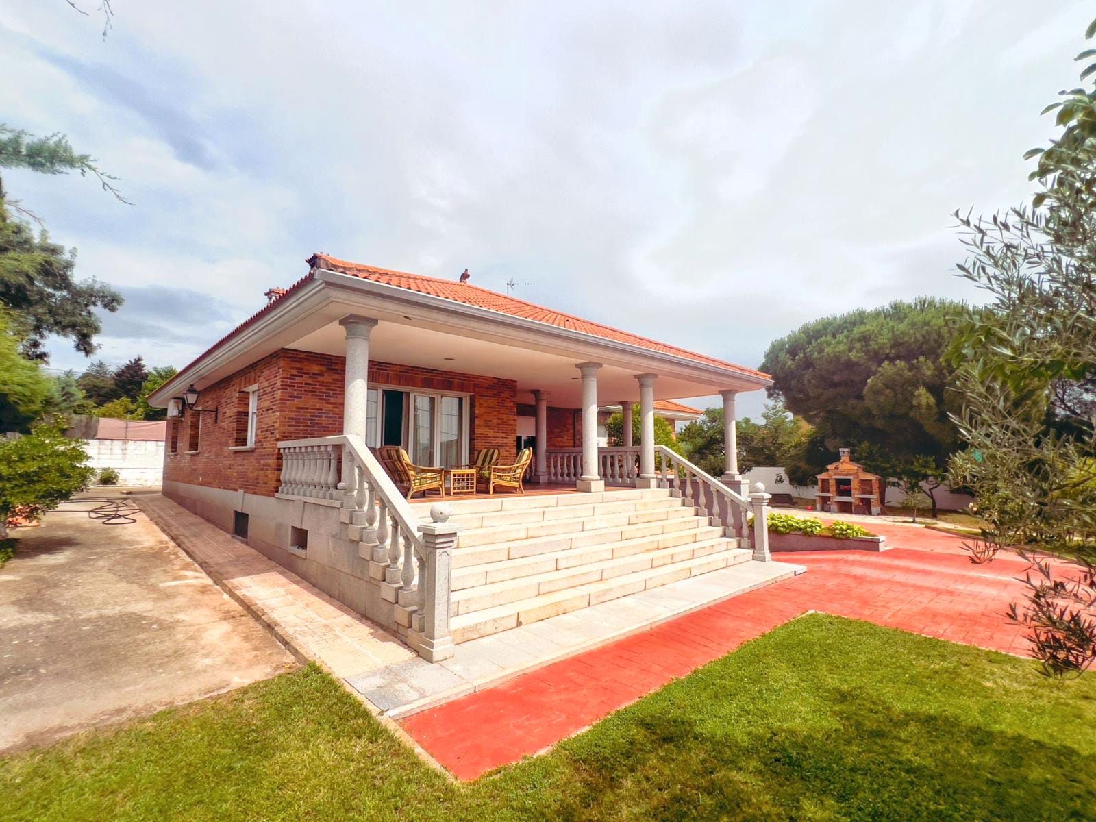 Jardín de Casa o chalet en venta en Galapagar con Aire acondicionado, Calefacción y Jardín privado
