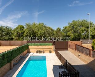 Single-family semi-detached to rent in Calle Lapislazuli, Centro