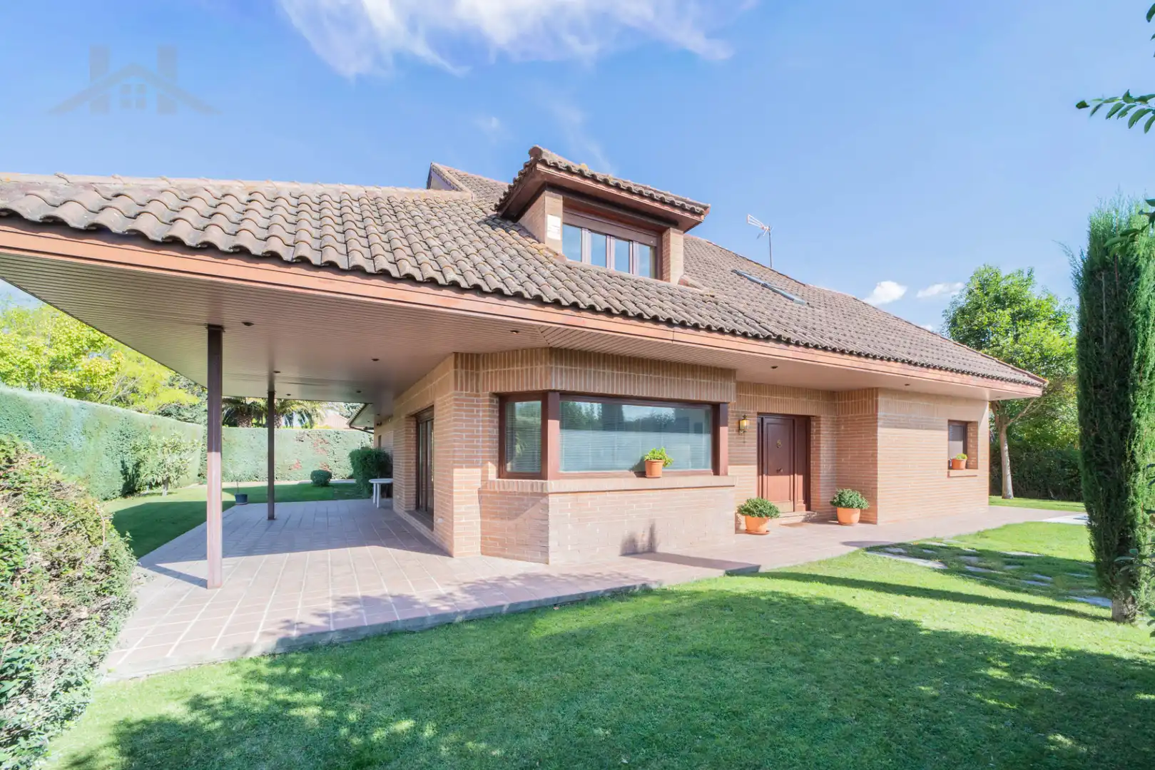 Casa con terraza en venta en Calle Álamo, imagen 4