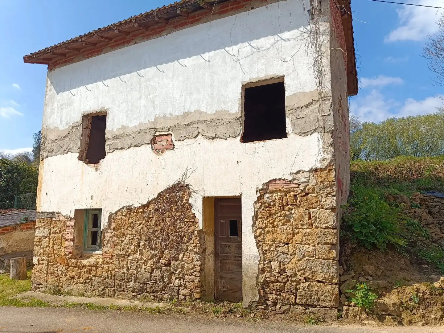 Vista exterior de Casa o chalet en venta en Siero con Piscina