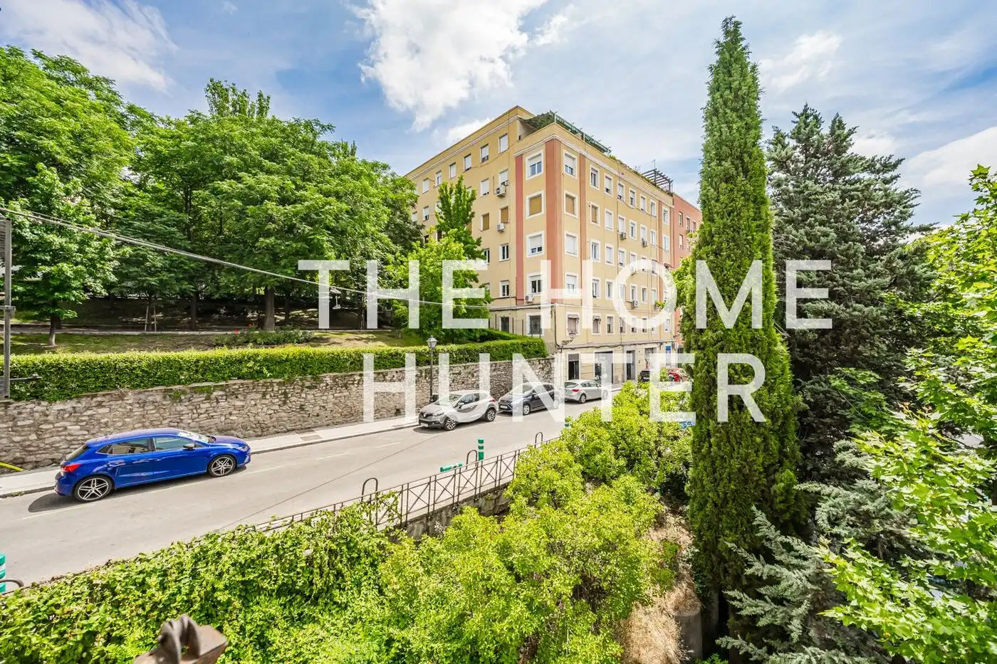 Exterior view of Flat for rent in Madrid  with Air Conditioner, Heating and Furnished