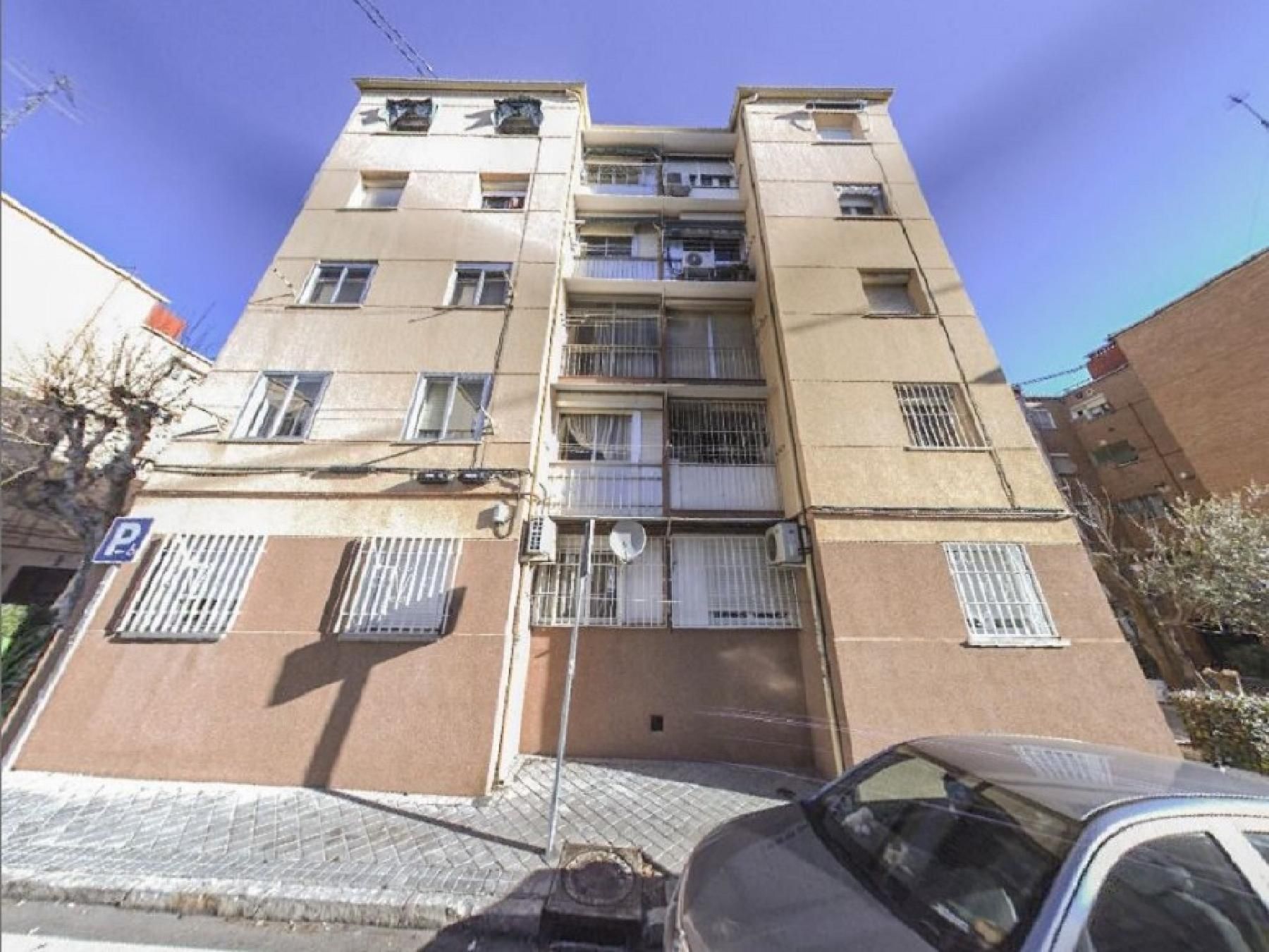 Vista exterior de Piso en venta en  Madrid Capital