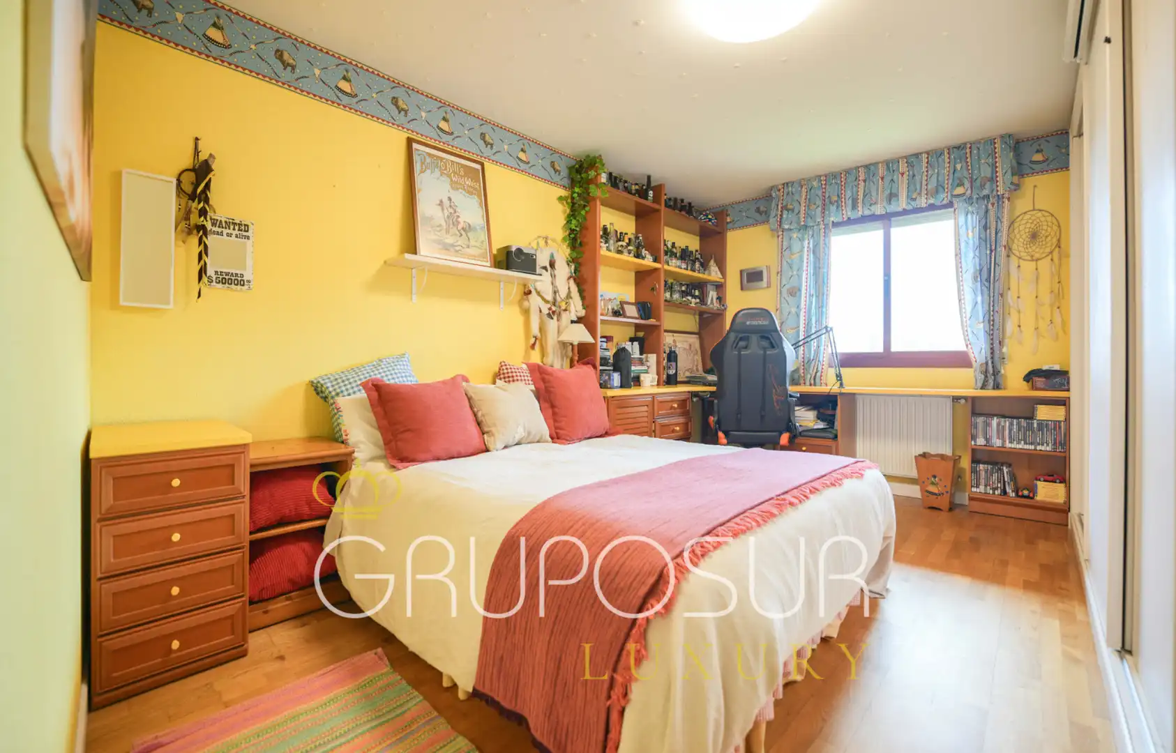 Bedroom of Detached homes for sale in Simancas  with Heating, Private garden and Parquet flooring