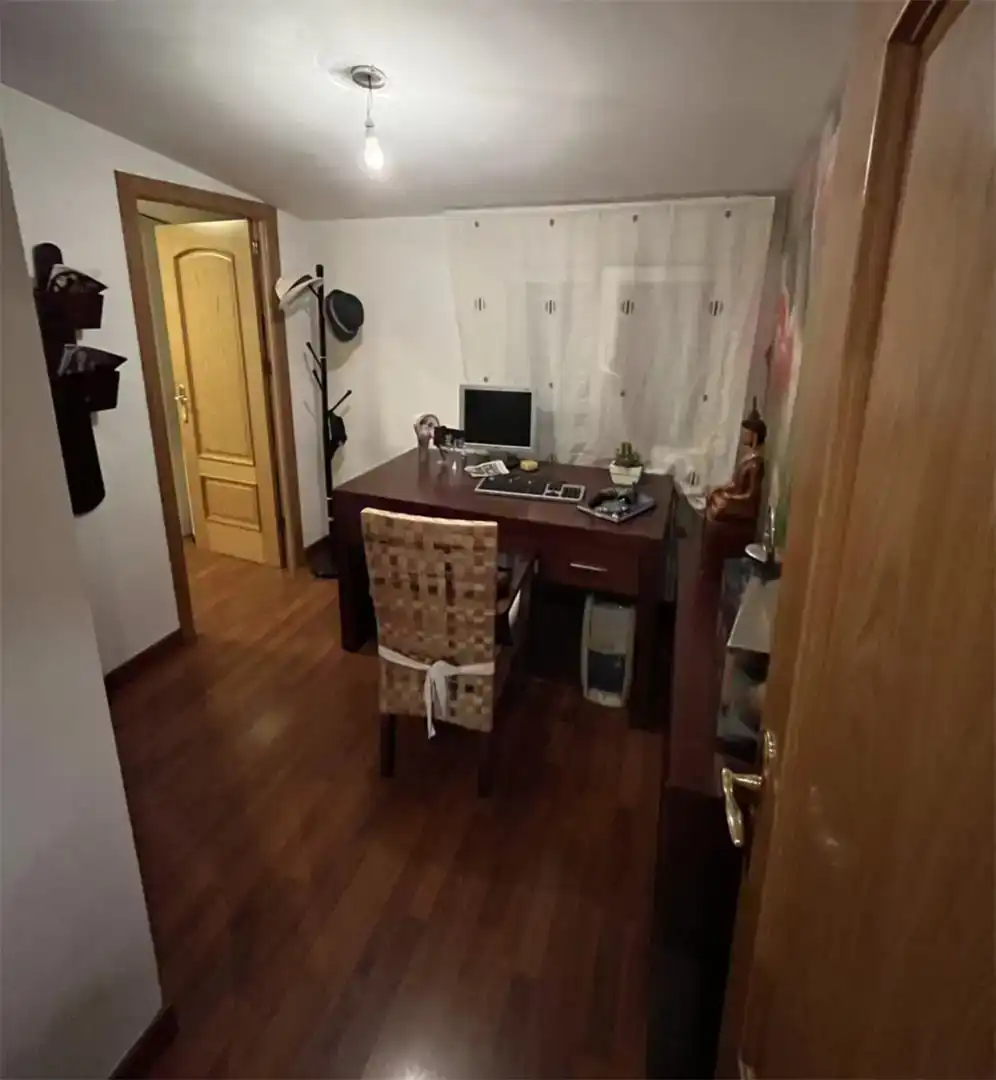 Bedroom of Flat for sale in Torres  with Air Conditioner, Parquet flooring and Storage room
