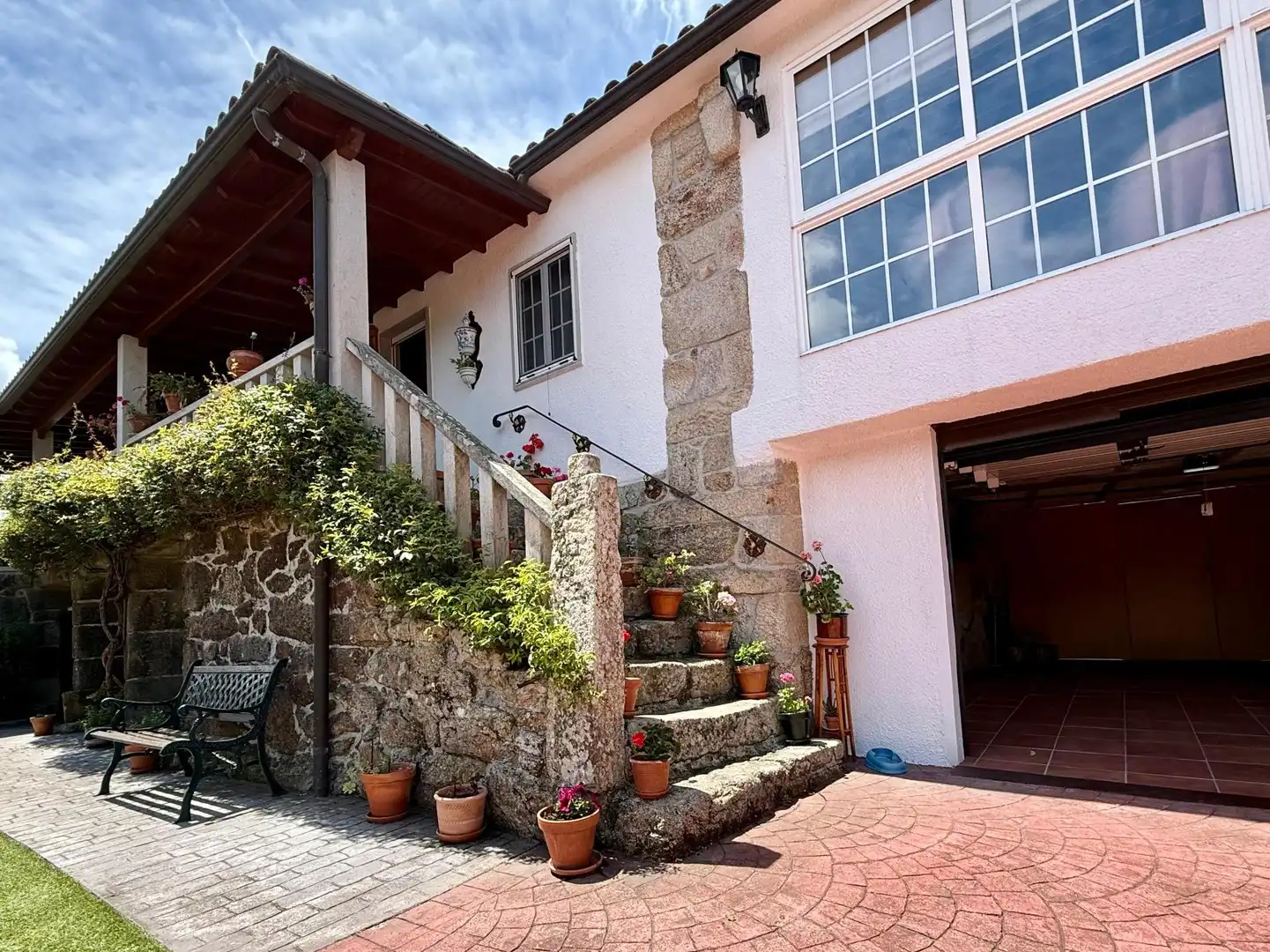 Vista exterior de Casa o chalet en venta en San Amaro con Calefacción, Jardín privado y Parquet