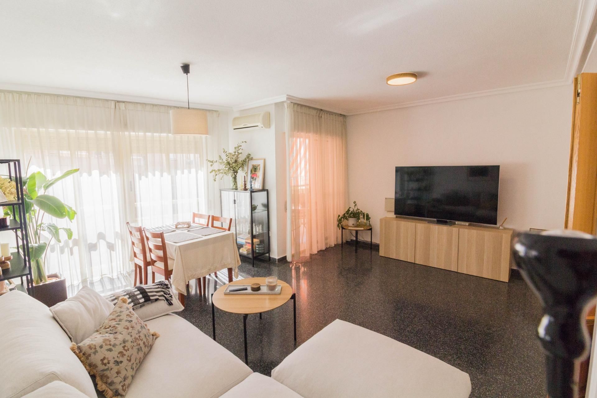 Living room of Flat for sale in Callosa de Segura  with Air Conditioner, Terrace and Balcony