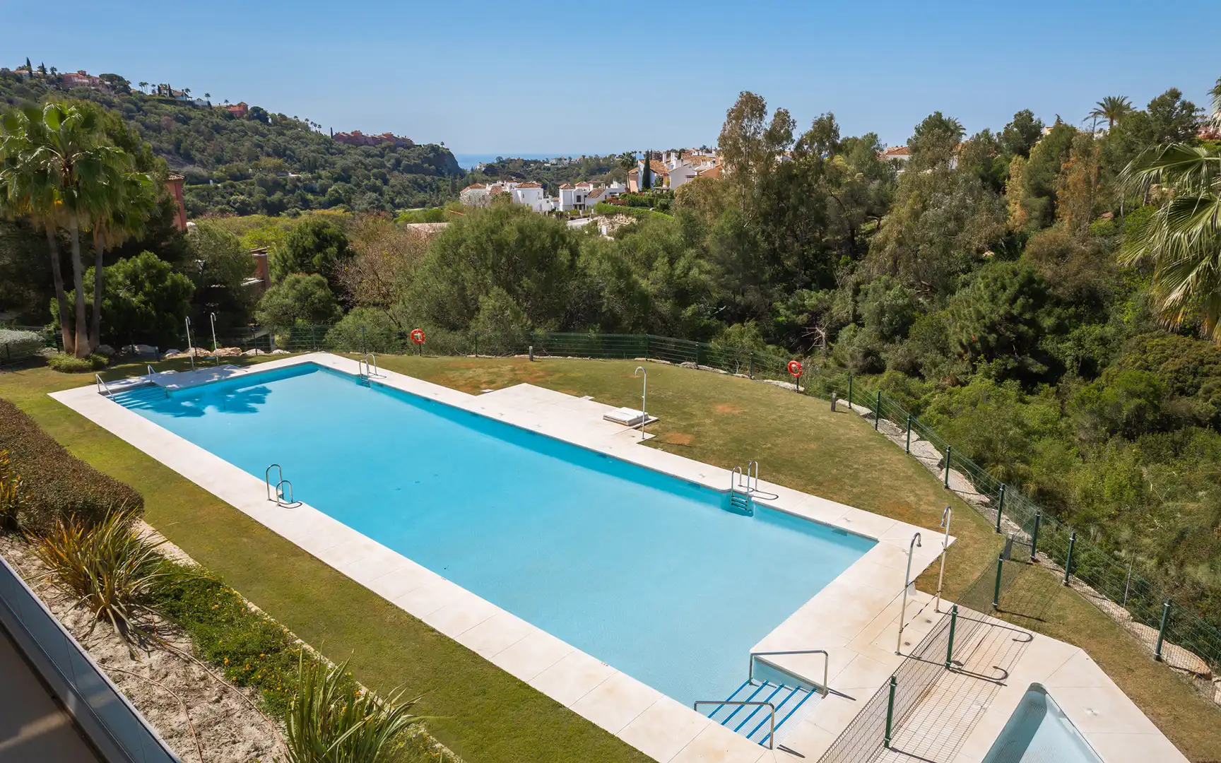 Apartament amb piscina en venda a Benahavís pueblo, imagen 22
