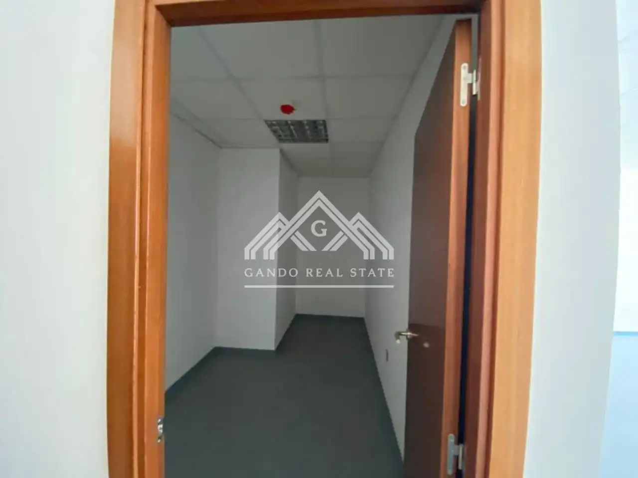 Office for sale in Dos Hermanas  with Alarm