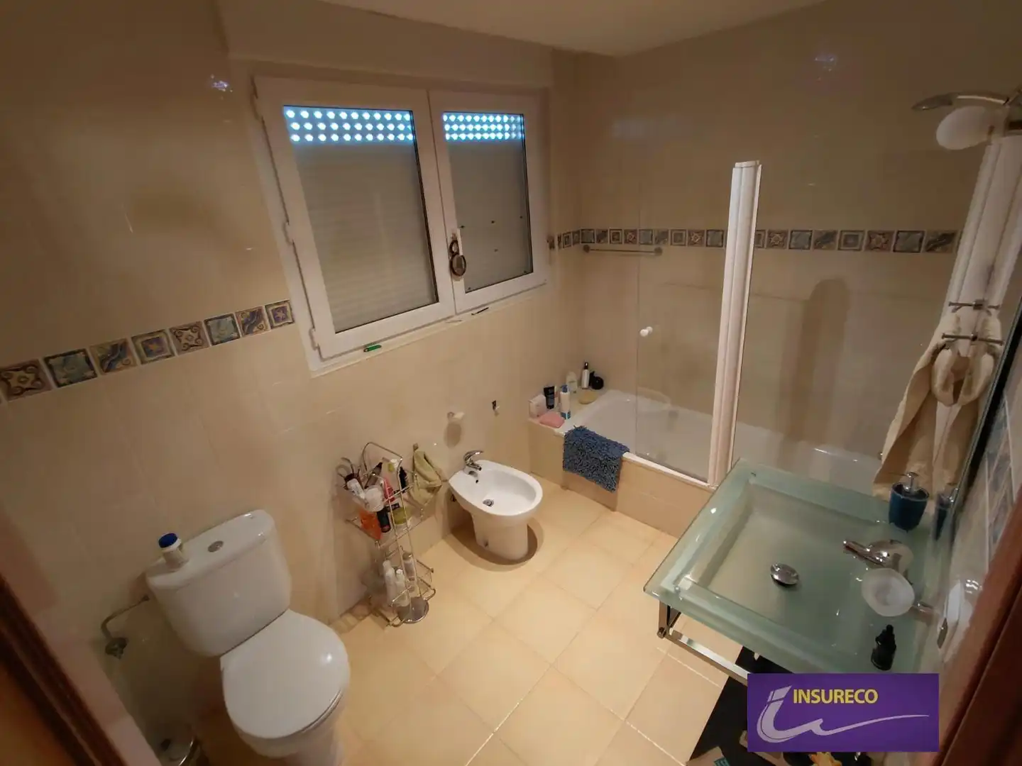 Casa aparellada amb piscina en venda a Llano-Fc, imagen 27