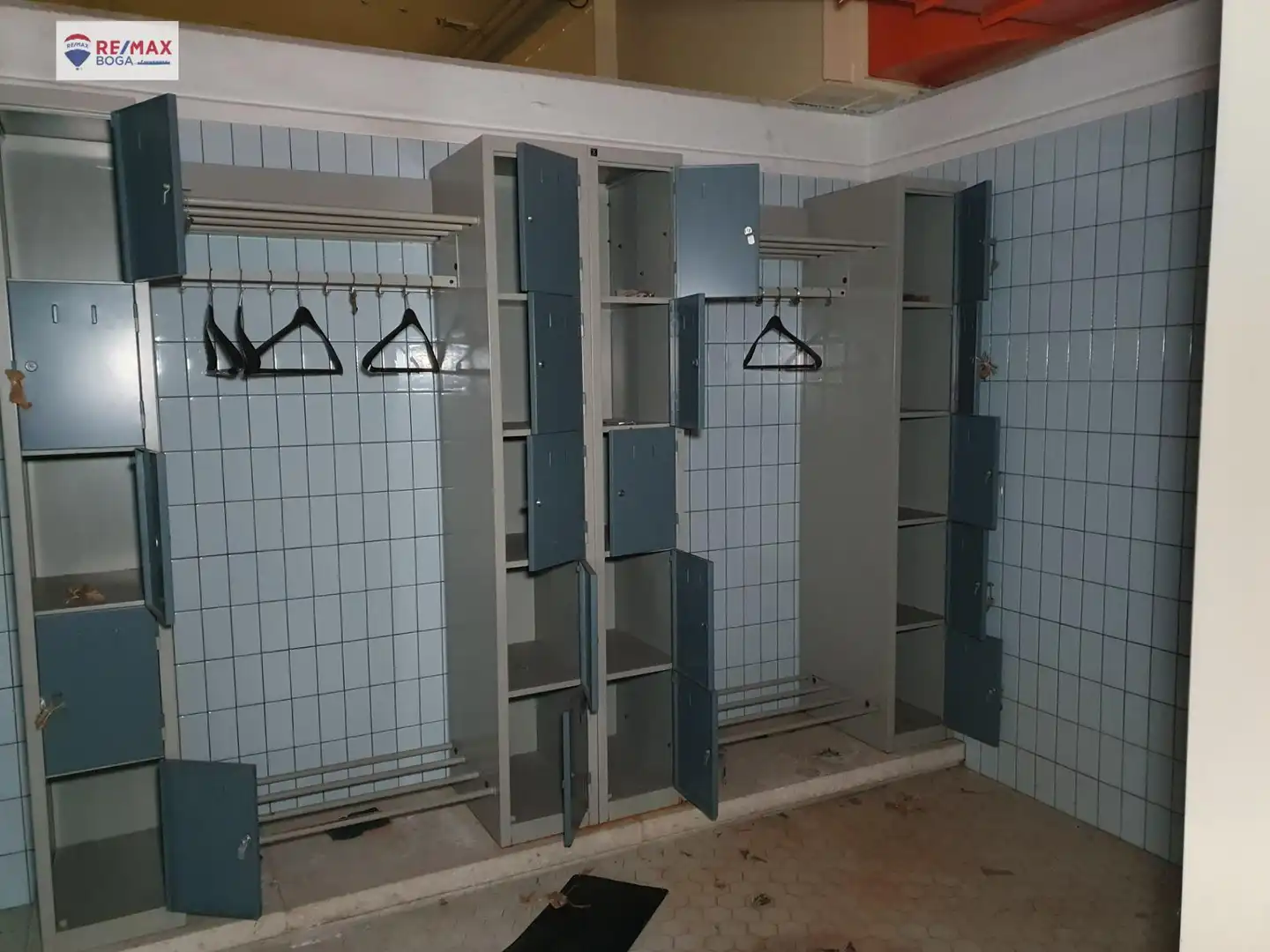 Bathroom of Industrial buildings for sale in Sangüesa / Zangoza