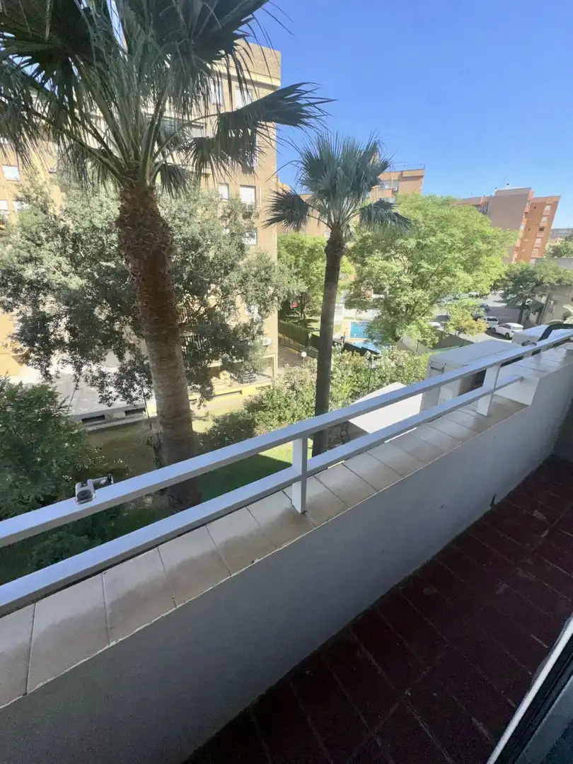 Terraza de Piso en venta en Tomares con Aire acondicionado, Calefacción y Terraza