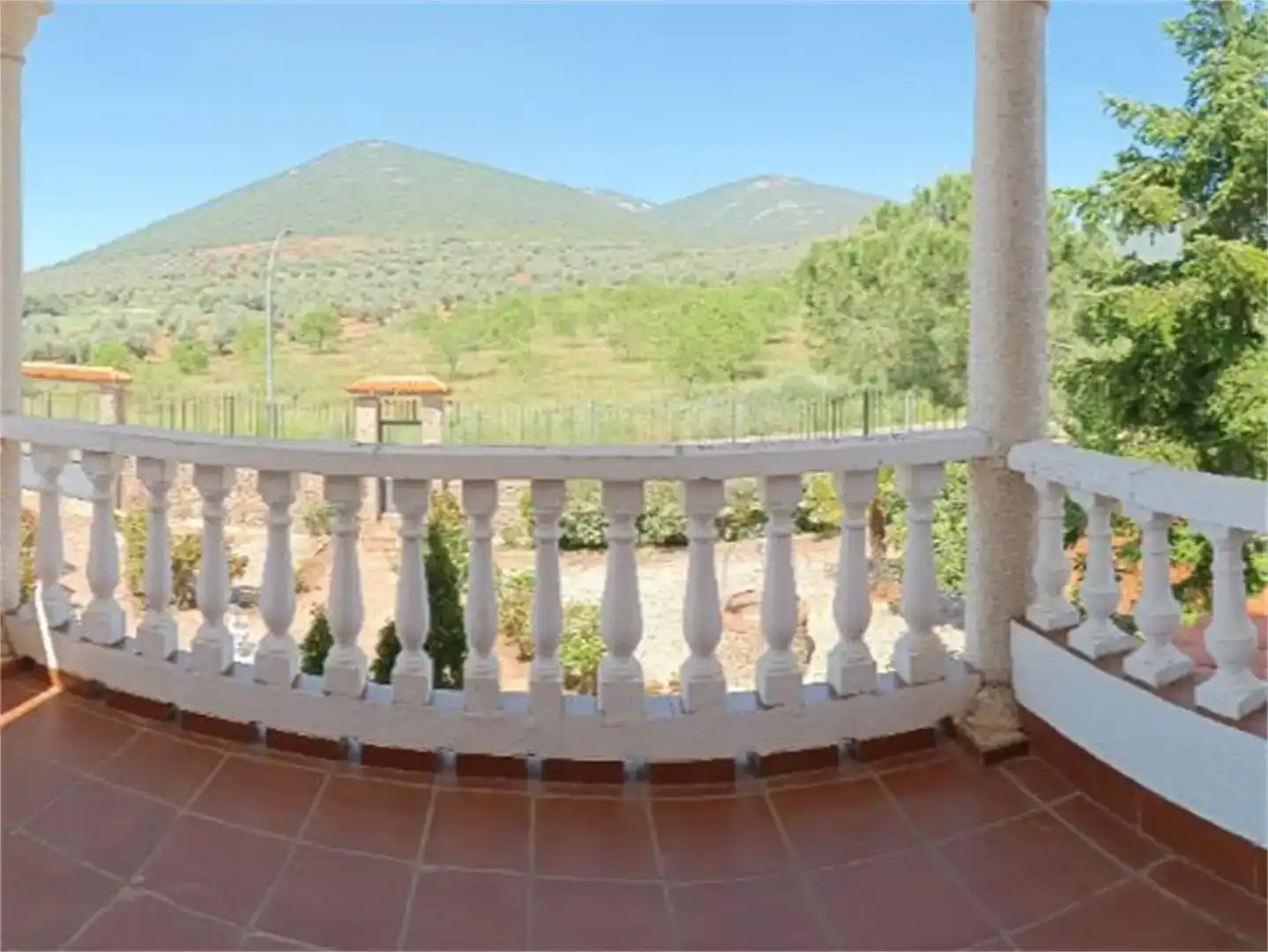 Terrassa de Casa o xalet en venda en Marjaliza, Toledo