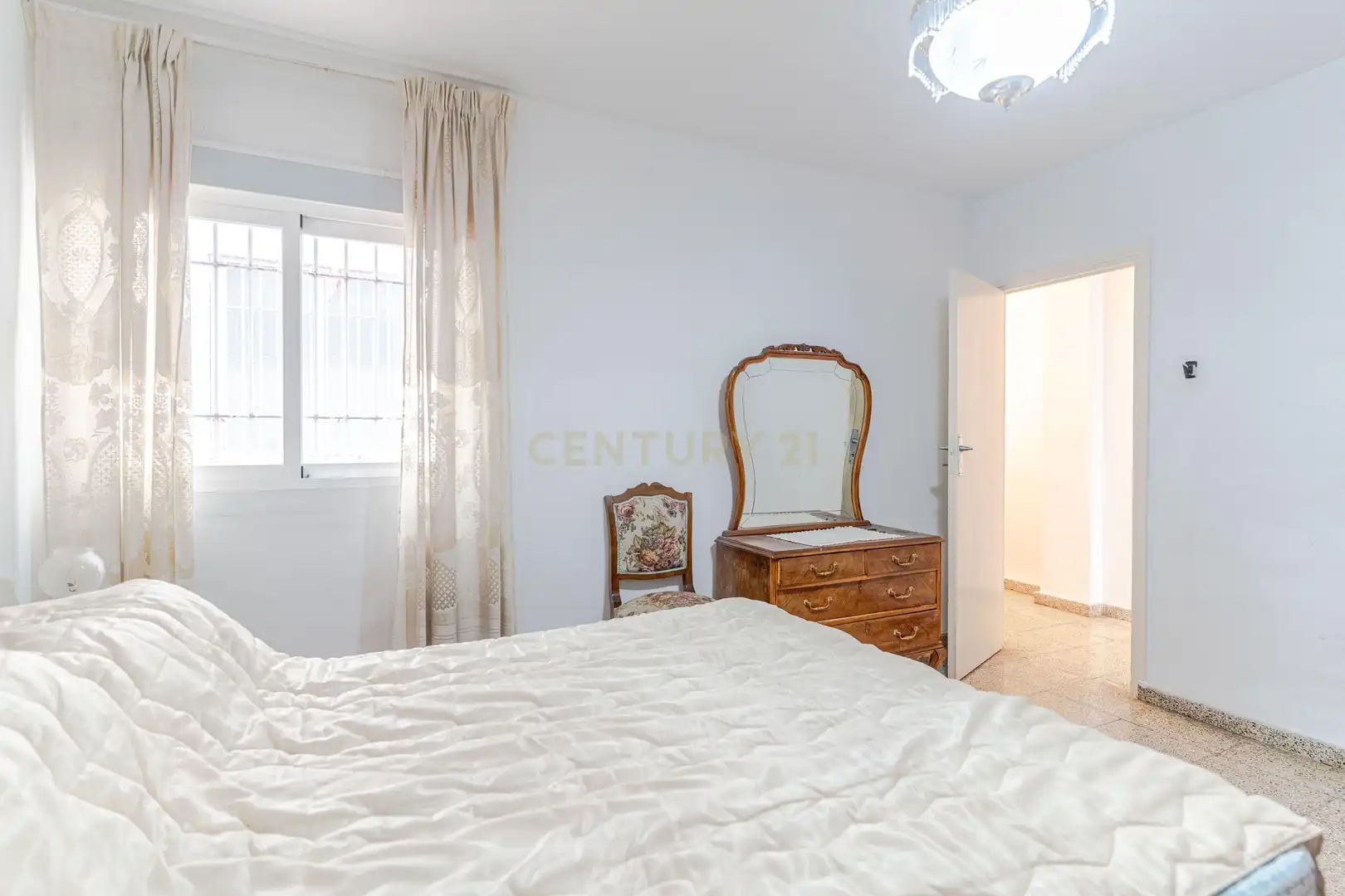 Schlafzimmer von Wohnung zum Verkauf in Granada