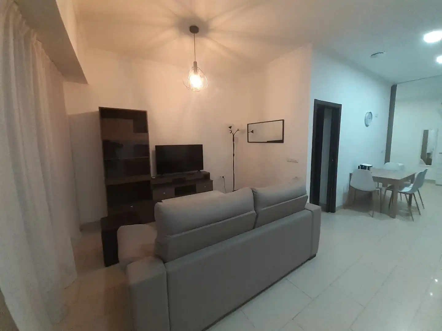 Sala d'estar de Pis de lloguer en  Córdoba Capital amb Aire condicionat, Calefacció i Moblat